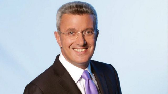Νέα γυναίκα στο πλευρό του Νίκου Χατζηνικολάου – Ποια η… απάντηση της πρώην
