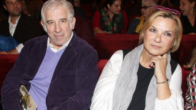 Πέτρος Φιλιππίδης: Σε κατάσταση αμόκ η σύζυγός του – Η αλλαγή που έκανε μετά το σάλο