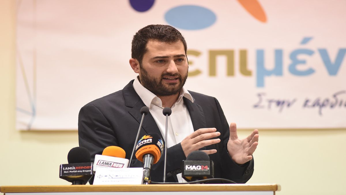 Η «κωλοτούμπα» του Σπανού μετά τον σάλο για τη δήλωση με τη φωτιά – Υπήρχε εντολή να μην σβήνουν τις φωτιές οι πυροσβέστες;