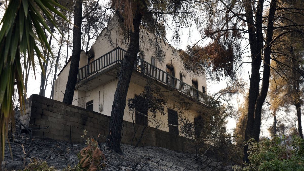 Φωτιές: Όλα τα μέτρα στήριξης για τους πυρόπληκτους – Tι περιλαμβάνει η ΠΝΠ