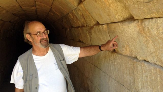 Πέθανε ο διακεκριμένος αρχαιολόγος Στέφανος Μίλλερ