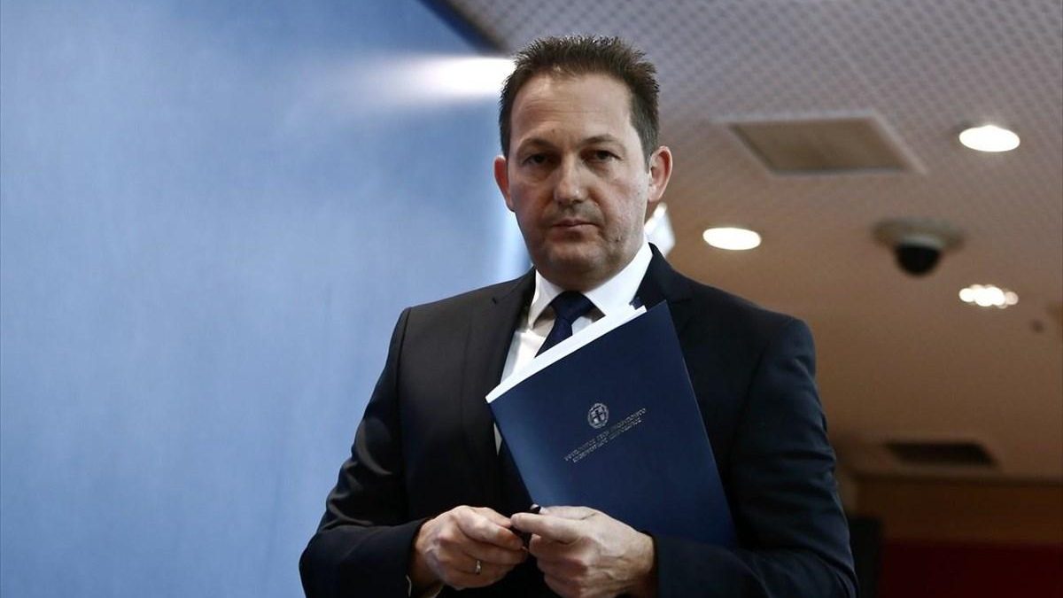 Στέλιος Πέτσας: Δεν γίνεται ο ανεμβολίαστος να είναι «τζαμπατζής»
