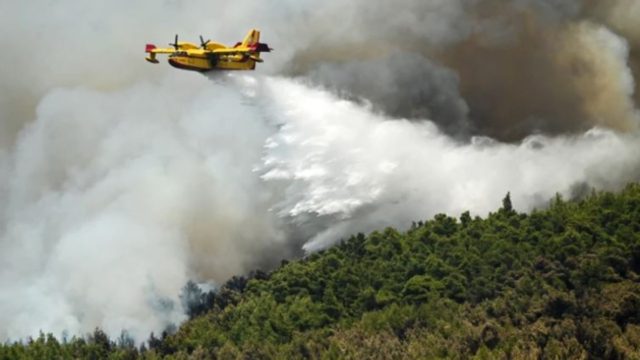 Χέρι βοηθείας από την Τουρκία – Στέλνει δύο πυροσβεστικά αεροσκάφη στην Ελλάδα