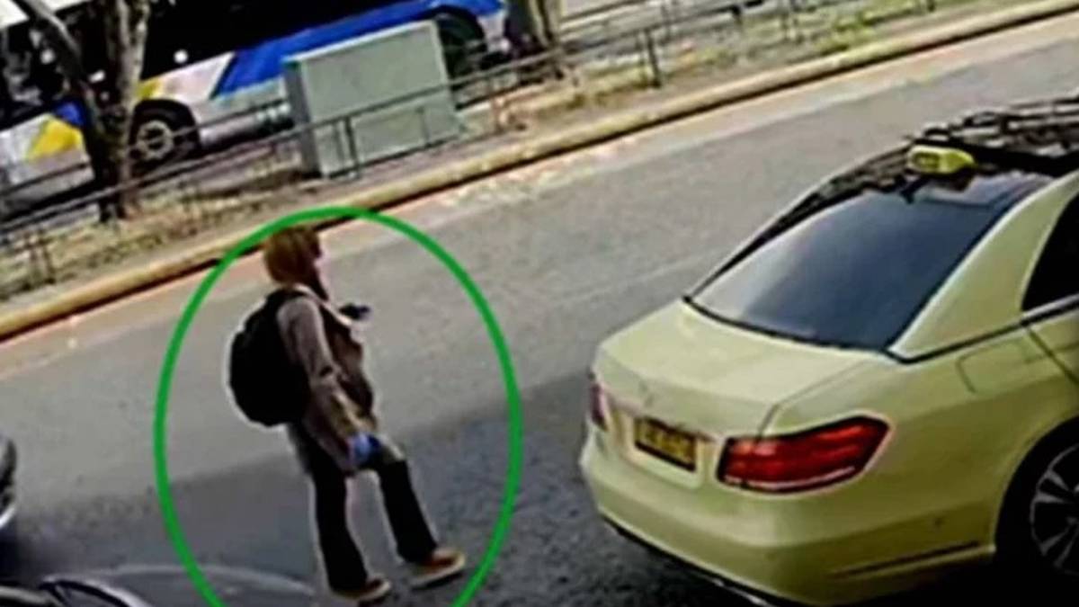 «Δέκα λεπτά μετά ήρθε τρέχοντας και μου είπε…» – Οι αποκαλύψεις της οδηγού ταξί που μετέφερε την Έφη στην επίθεση με βιτριόλι