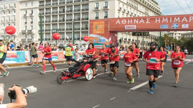 Οι Finish Liners κοκκίνισαν τους δρόμους στον Ημιμαραθώνιο της Αθήνας