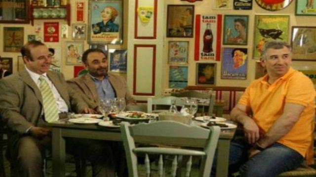 Σοκ: Νεκρός ηθοποιός από το “50-50”! Και δεν είναι ο Σάκης Μπουλάς