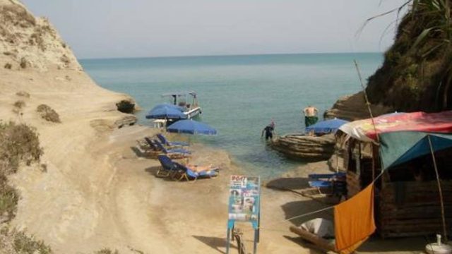 Θρίλερ στη Κέρκυρα: Εντοπίστηκε ολόγυμνος άνδρας νεκρός!