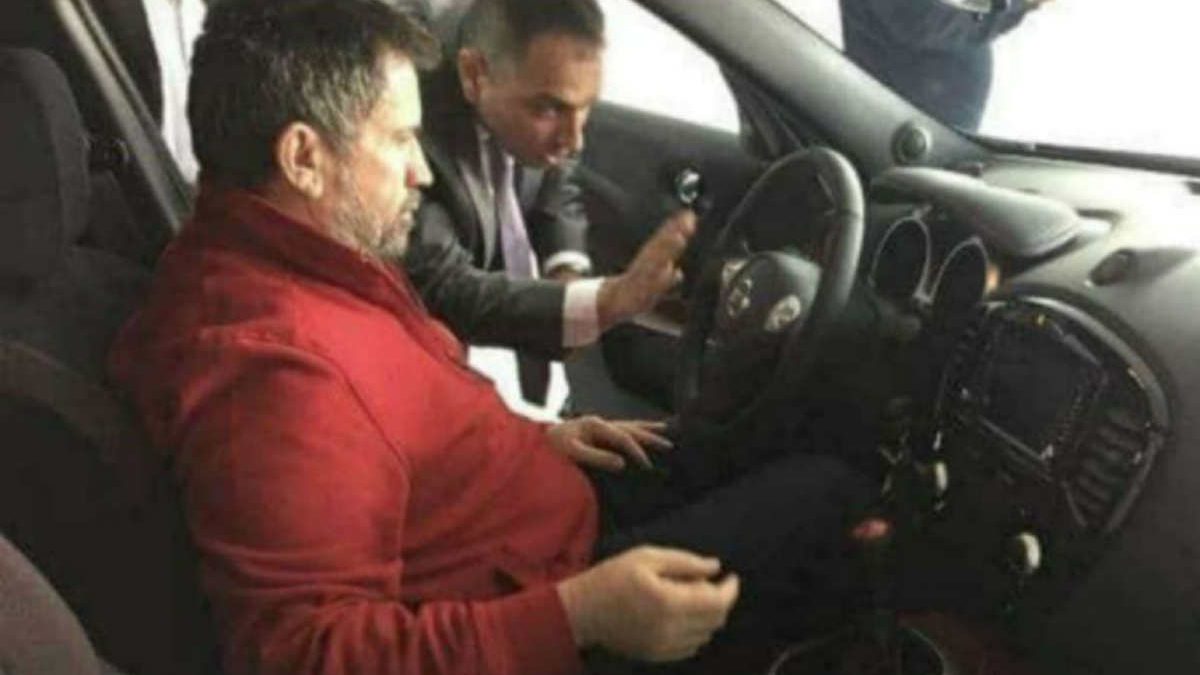 Τέρας: Αυτό το αμάξι οδηγεί ο Σπύρος Παπαδόπουλος