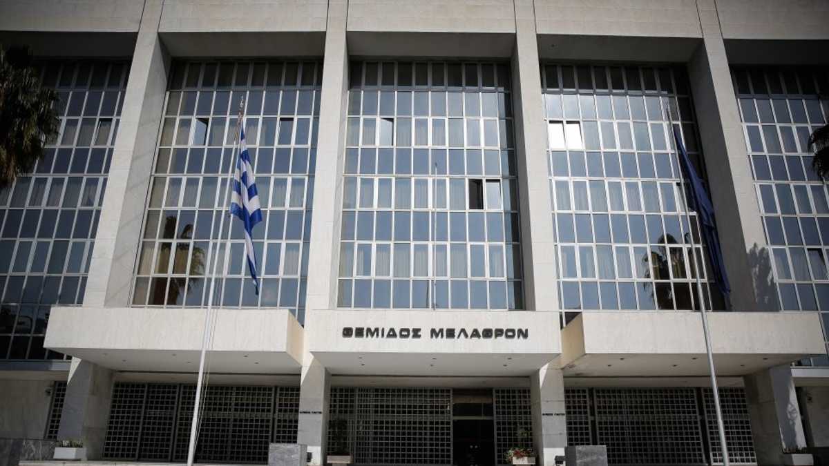 «Κόλαφος» για τους αντιεμβολιαστές ο Άρειος Πάγος: «Μπλόκο» για διώξεις και αυτόφωρα εκπαιδευτικών και γιατρών