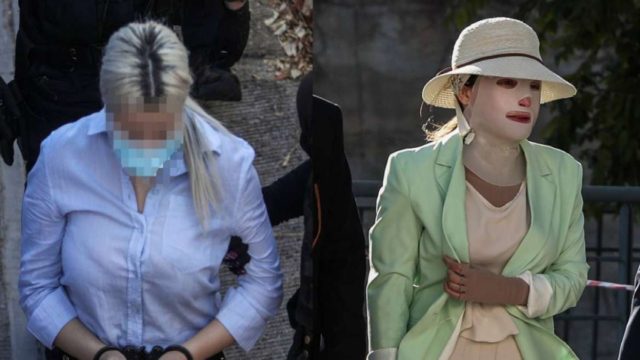 Επίθεση με βιτριόλι: «Σκύλα, απόβρασμα, φίδι, τέρας σκάσε!» – Επιτέθηκαν συγγενείς της Ιωάννας στην 36χρονη Έφη