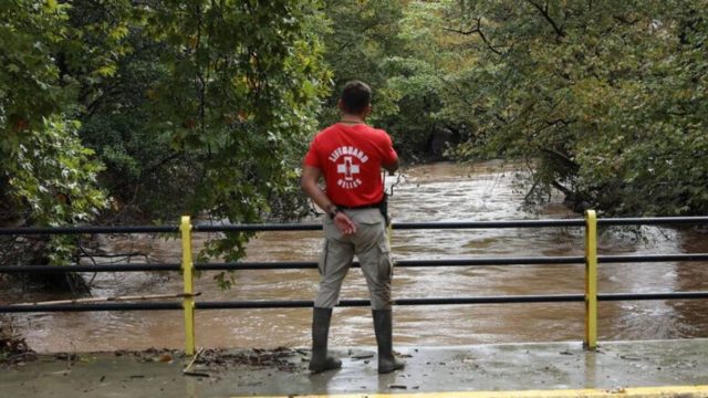 Εύβοια: Προβλήματα λόγω της βροχόπτωσης – Διακοπή υδροδότησης και πτώσεις βράχων