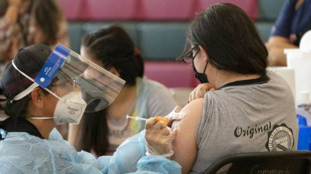 Κορωνοϊός: Έρχεται ο υποχρεωτικός εμβολιασμός ακόμη και για μαθητές – Πώς θα γυρίσουν στα σχολεία