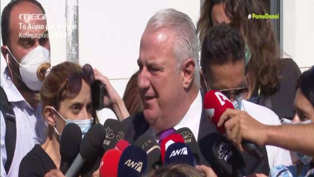 Επίθεση με βιτριόλι: Διεκόπη για τις 30 Σεπτεμβρίου δίκη – Τι είπε ο δικηγόρος της κατηγορούμενης (Video)