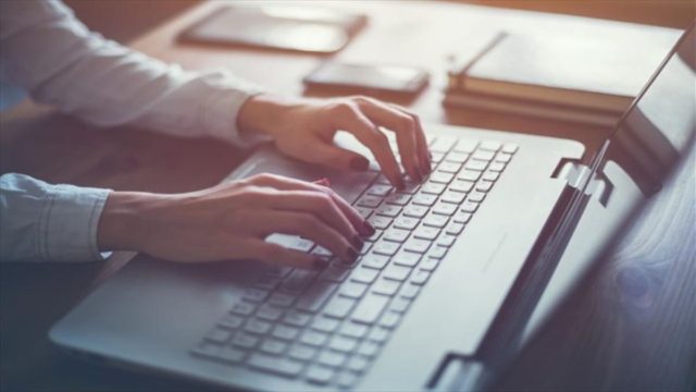 Εργασιακά: Υπερωρίες και διευθέτηση του χρόνου εργασίας – Πώς θα λειτουργούν