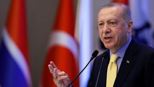 Ο Ερντογάν… ξέφυγε πάλι: «Ή εγώ θα πάρω το Βυζάντιο ή εκείνο θα με πάρει»
