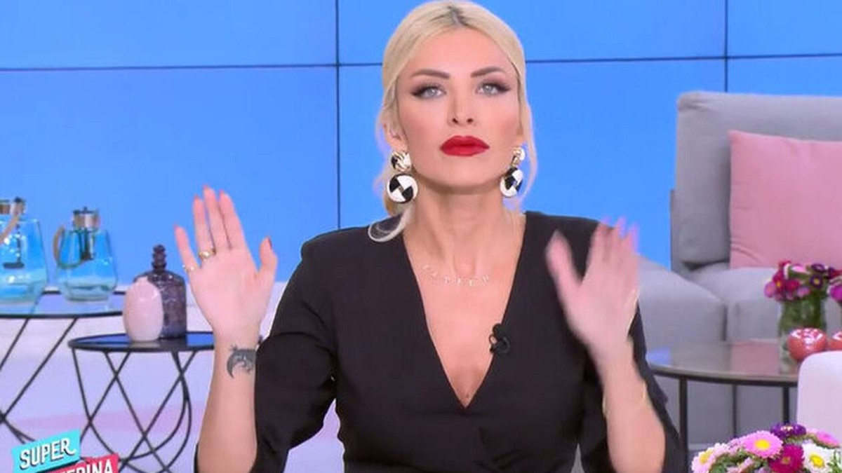 Μεγάλο δίλημμα για την Κατερίνα Καινούργιου – Τι συνέβη;