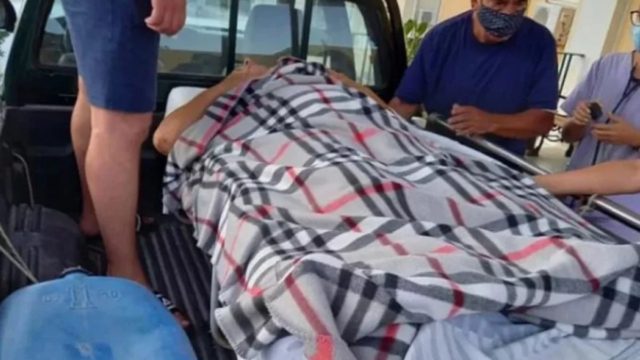 Κεφαλονιά: Μετέφεραν ασθενή με καρότσα γιατί το ΕΚΑΒ θα έκανε 1,5 ώρα