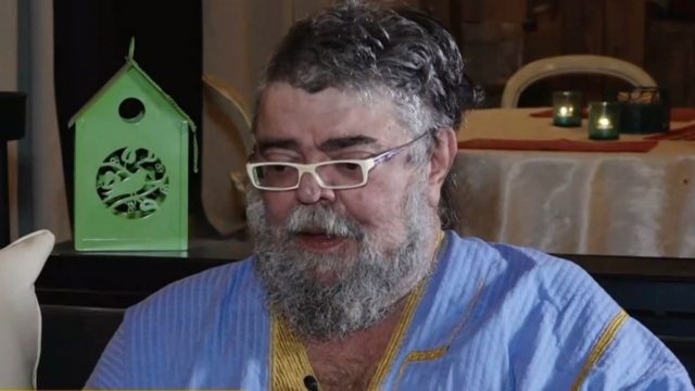 Σταμάτης Κραουνάκης για Πρωτοψάλτη: «Την ώρα που έστελνα το εξώδικο, σκότωνα 30 χρόνια από τη ζωή μου»