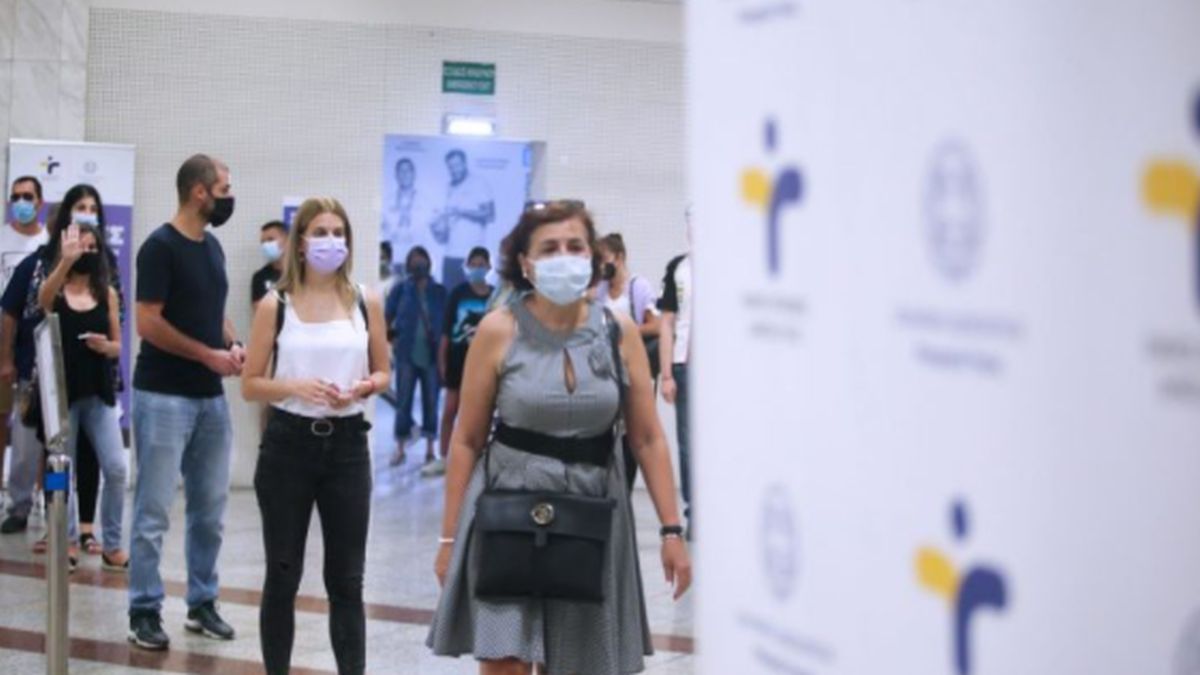 Lockdown για ανεμβολίαστους: Το νέο μέτρο- έκπληξη που δεν περίμενε κανείς δείχνει τις προθέσεις της κυβέρνησης