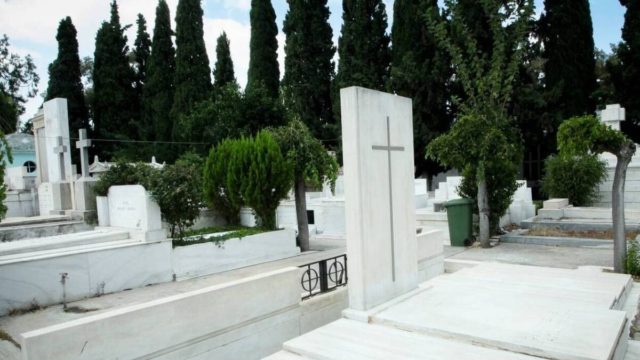 Σοκ στην Κω: 54χρονος κατηγορείται για απόπειρες βιασμού έξω από νεκροταφείο!