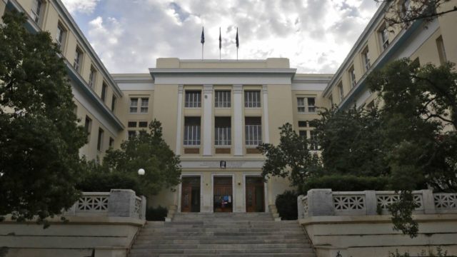 Πανεπιστήμια: Η προθεσμία για τις ηλεκτρονικές εγγραφές των φοιτητών – Δείτε τη διαδικασία