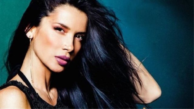 Απίστευτη αλλαγή: Έτσι ήταν η Πάολα όταν ξεκίνησε το τραγούδι και πριν από τις πλαστικές