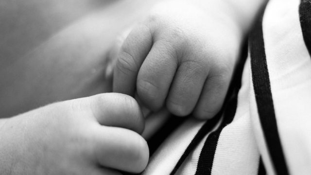 Θεσσαλονίκη: Νεκρό βρέφος 17 μηνών!