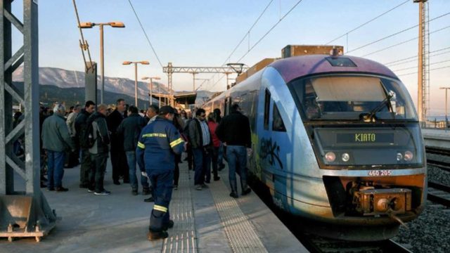 Συναγερμός στον Προαστιακό: Δύο οπλισμένοι άνδρες στο σταθμό των Αγίων Θεοδώρων!