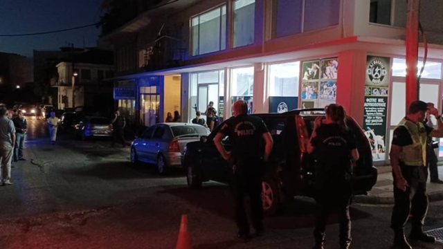 Σοκ στον Πύργο: Γνωστός επιχειρηματίας αυτοπυρπολήθηκε μπροστά σε περαστικούς