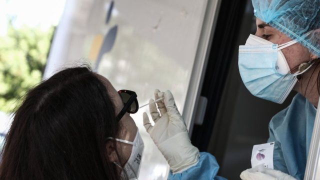 Κορωνοϊός: Τα 146 σημεία της χώρας που θα πραγματοποιούνται σήμερα δωρεάν rapid test