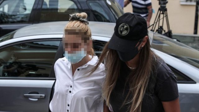 Κόλαφος η μητέρα της παίκτριας ριάλιτι: «Εάν διακινούσε ναρκωτικά ας φυλακιστεί ισόβια»