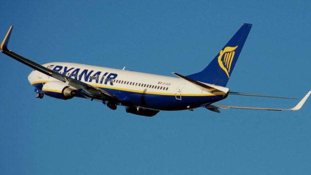 Ryanair: Τεράστια προσφορά μόνο για 24 ώρες! Πτήσεις εξωτερικού μόνο από 9,99 ευρώ!