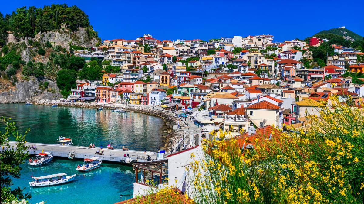 Σύβοτα: 2+1 ξενοδοχεία με βαθμολογία πάνω από 9 και τιμές από €27 μέχρι €50