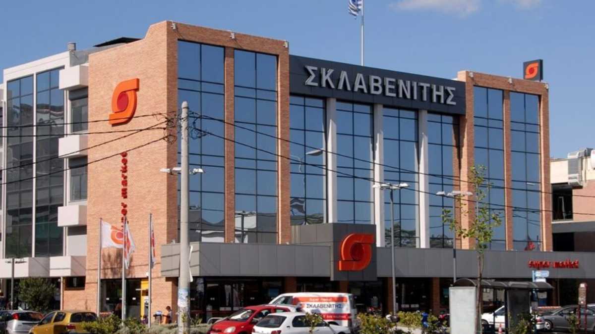 Στα «κάγκελα» οι πελάτες του Σκλαβενίτη – Οργή μετά τα τελευταία νέα