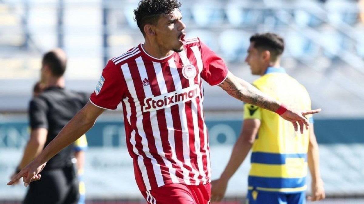 Super League: Περίπατος στην Τρίπολη και κορυφή για τον Ολυμπιακό – Τραγικός o Αστέρας (Video)