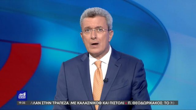 Σε τραγική κατάσταση ο Νίκος Χατζηνικολάου – Έμαθε τα δυσάρεστα