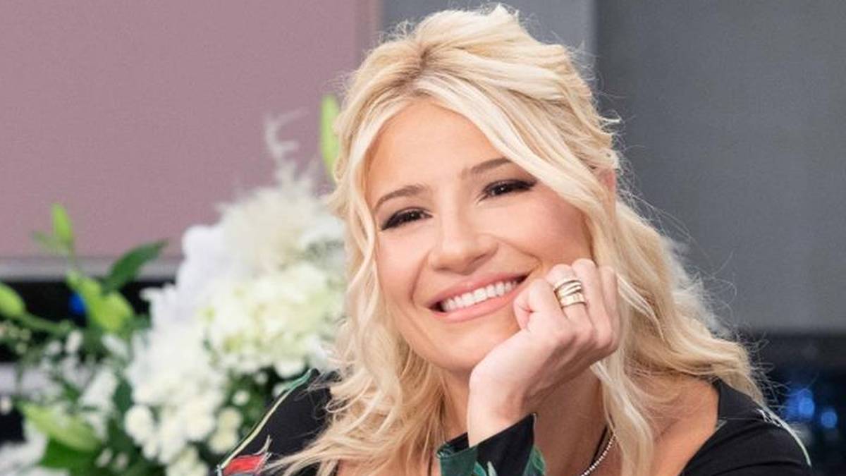 Ερωτευμένη με πασίγνωστο Έλληνα ηθοποιό η Φαίη Σκορδά; Στα πράσα σε τρυφερά τετ α τετ σε θέατρο