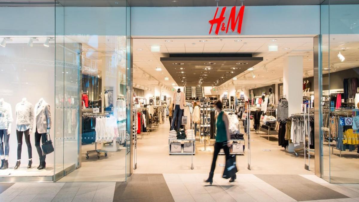 H&M: Girly ζακέτα για όλες τις ώρες – Κοστίζει μόνο 19,99 €