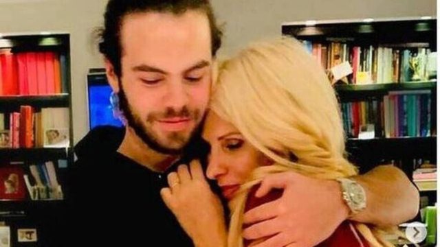 «Πάγωσε» η Ελένη Μενεγάκη με το γιο της – Αναστάτωση με τον Άγγελο Λάτσιο