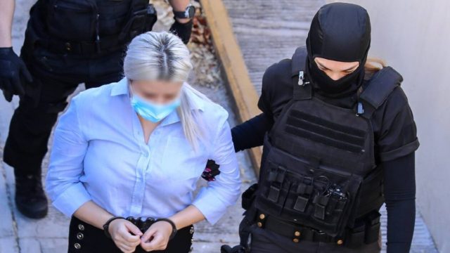 Επίθεση με βιτριόλι: Σε διάσκεψη το δικαστήριο – Βγαίνει η απόφαση για την Έφη!