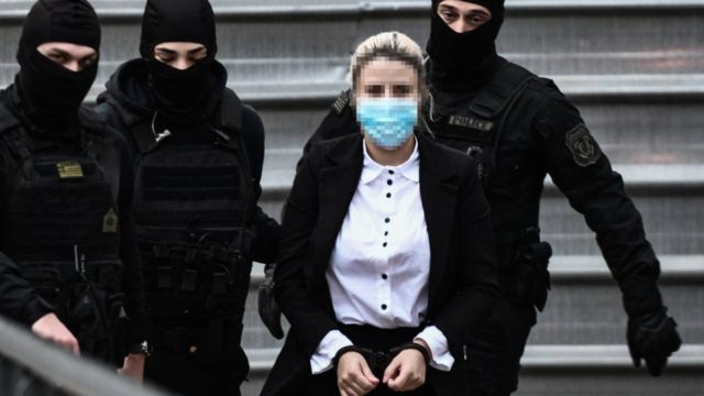«Ήθελα να πονέσει όπως κι εγώ» – Ζήτησε… και τα ρέστα από την Ιωάννα η Έφη στη δίκη με το βιτριόλι