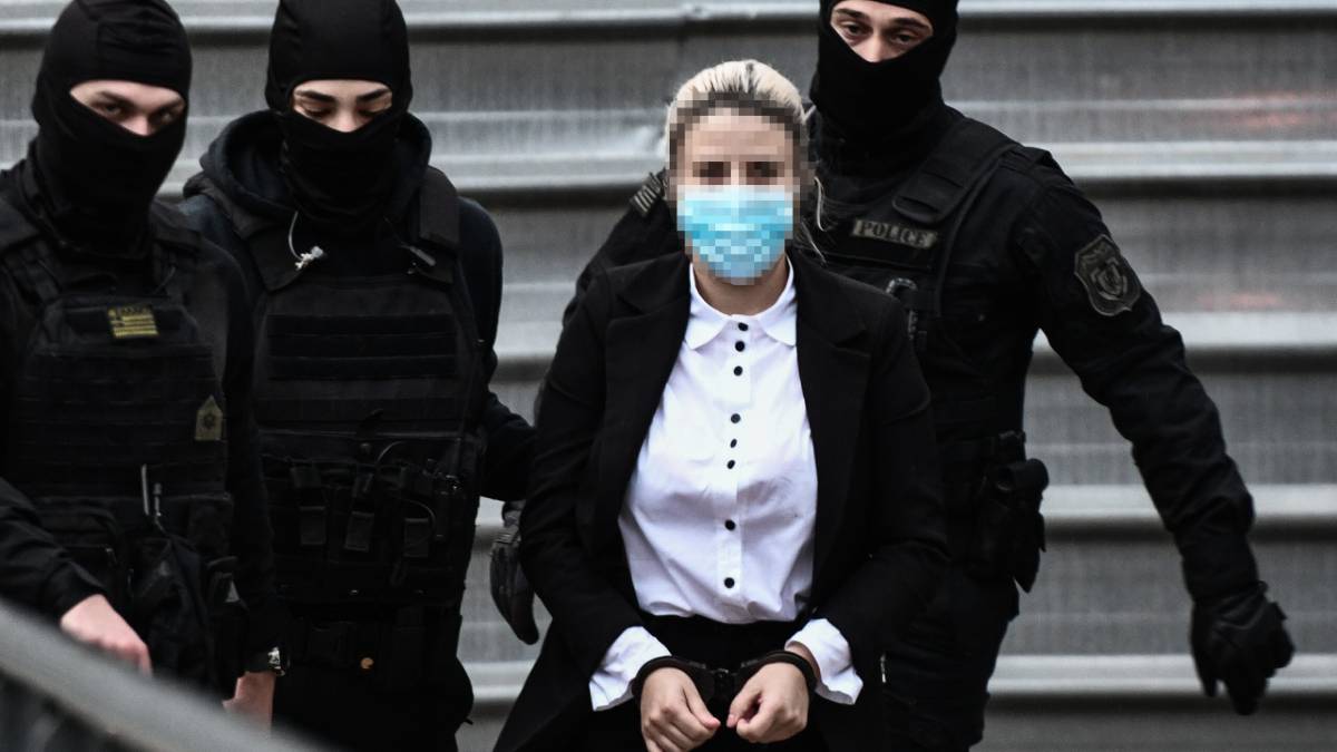 «Ήθελα να πονέσει όπως κι εγώ» – Ζήτησε… και τα ρέστα από την Ιωάννα η Έφη στη δίκη με το βιτριόλι