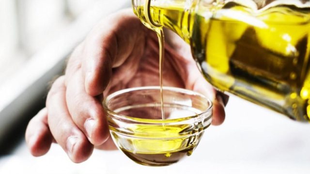 Μία κουταλιά ελαιόλαδο τη μέρα…το γιατρό τον κάνει πέρα!