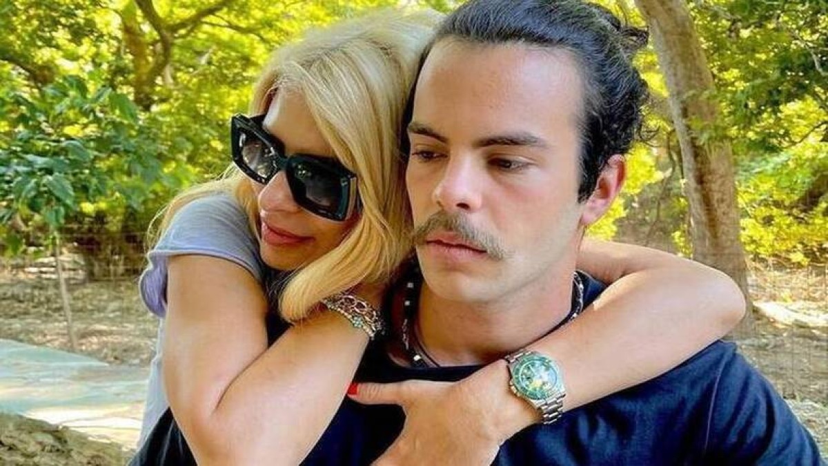 Αποκάλυψη της Ελένης Μενεγάκη για τον Άγγελο Λιάτσο: «Του κάνει κέφι να…»