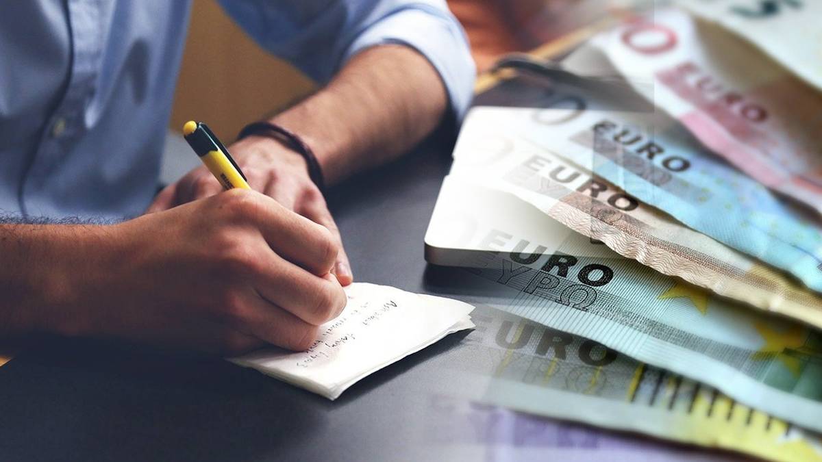 Έκτακτο «δώρο Χριστουγέννων» σε συνταξιούχους και υγειονομικούς! Πως θα το πάρετε;