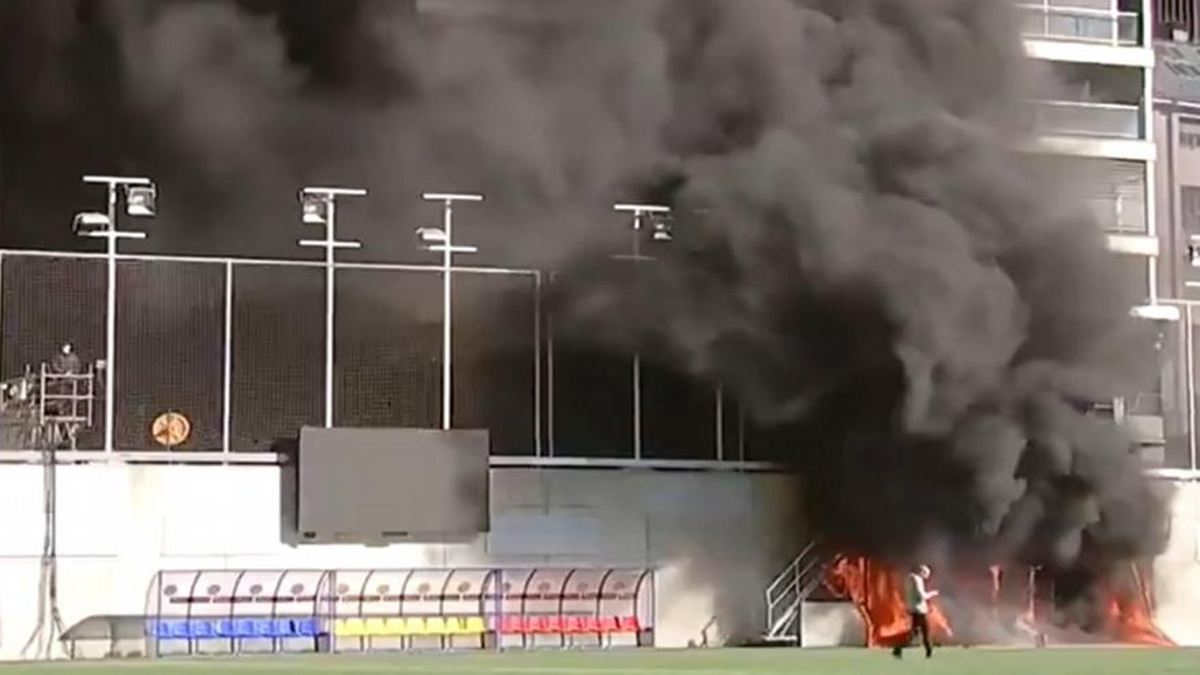 Μουντιάλ: Φωτιά ξέσπασε στο γήπεδο «Estadi Nacional»