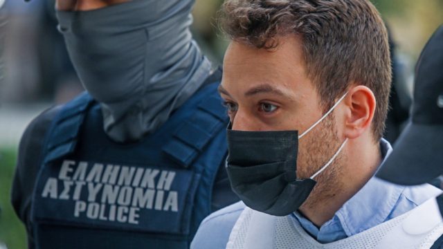 Γλυκά Νερά: Αμετανόητος ο φονιάς – Ο νέος τρόπος που ψάχνει για την αποφυλάκισή του ο Μπάμπης Αναγνωστόπουλος (Video)