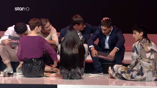 Spoiler GNTM: Εκτός ριάλιτι ένα απο τα φαβορί – Δείτε φωτογραφία μέσα στο Μετρό!