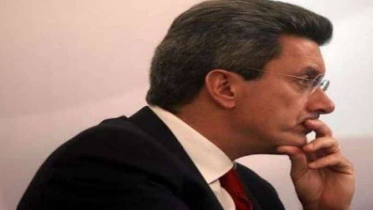 “Οι γυναίκες είναι γεννημένες π@@@ες!”: Σάλος με τον Νίκο Χατζηνικολάου