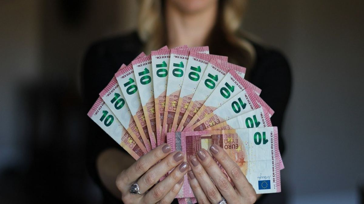 «Μποναμάς» σε χαμηλοσυνταξιούχους τον Δεκέμβριο